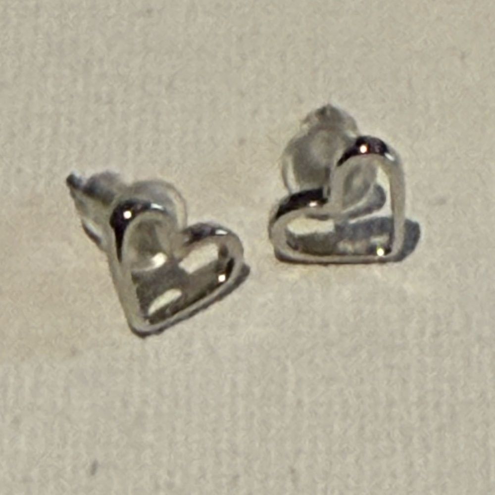NEW Nordstrom Silver Open Heart Earrings